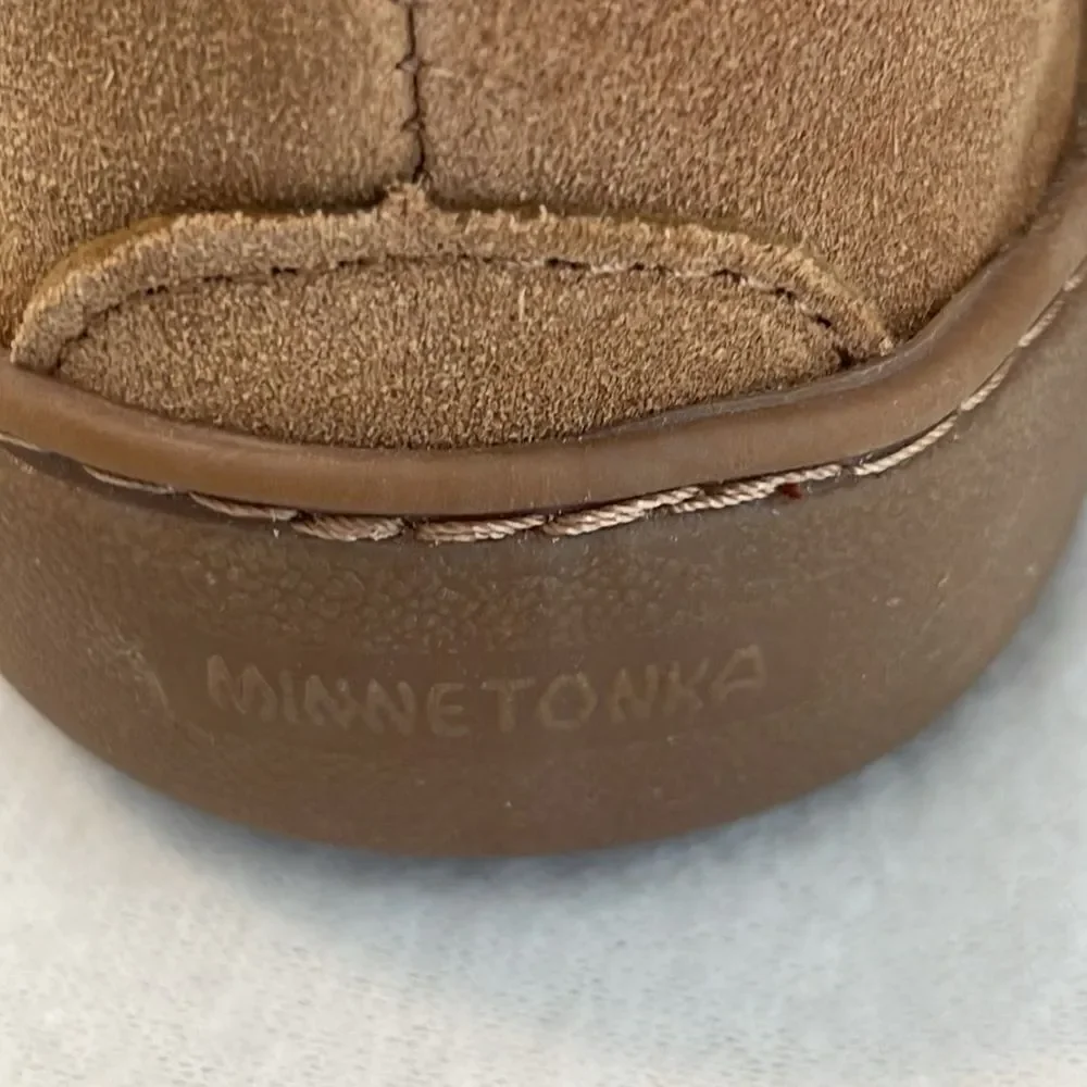 Men’s Minnetonka Pile Lined Hard Sole Mocassins